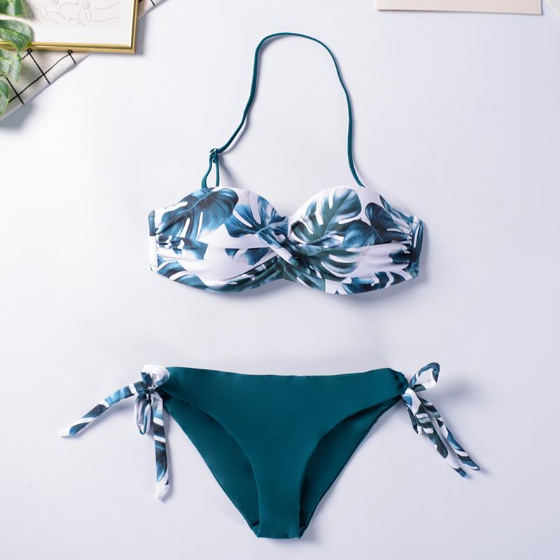 Women Halter Neck Print Summer Bikini OM22049