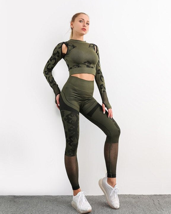 Autumn Seamless Camo Print Sports Yoga Set Sheer Mesh Patchwork Gym Pants Fitness Long Sleeve Leggings Tracksuit Training Clothing OM9316